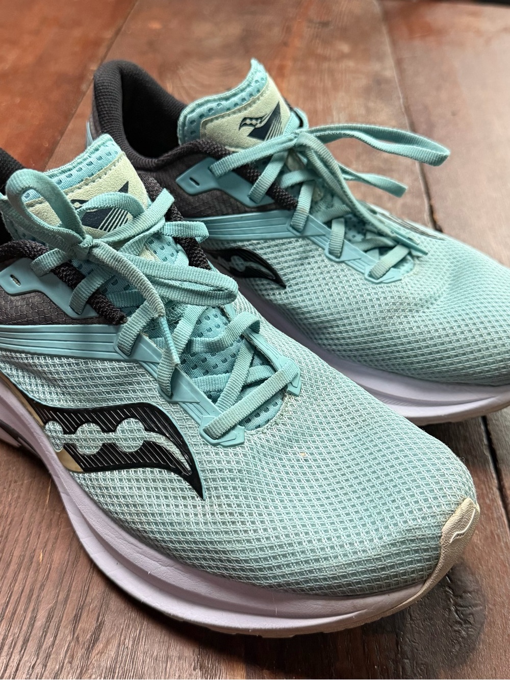 Saucony Men’s Light Blue Running Shoes